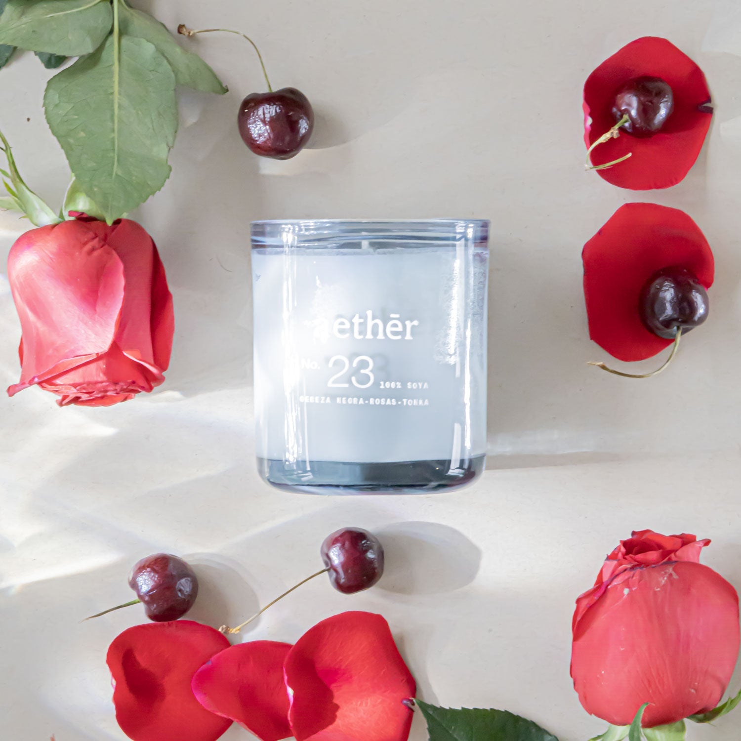 Vela No. 23 CEREZA NEGRA + ROSAS + TONKA (250G) - Aether