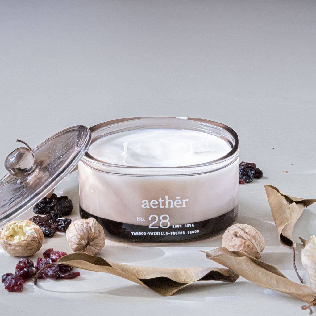 Vela No. 28 TABACO + VAINILLA + FRUTOS SECOS (370G) - Aether