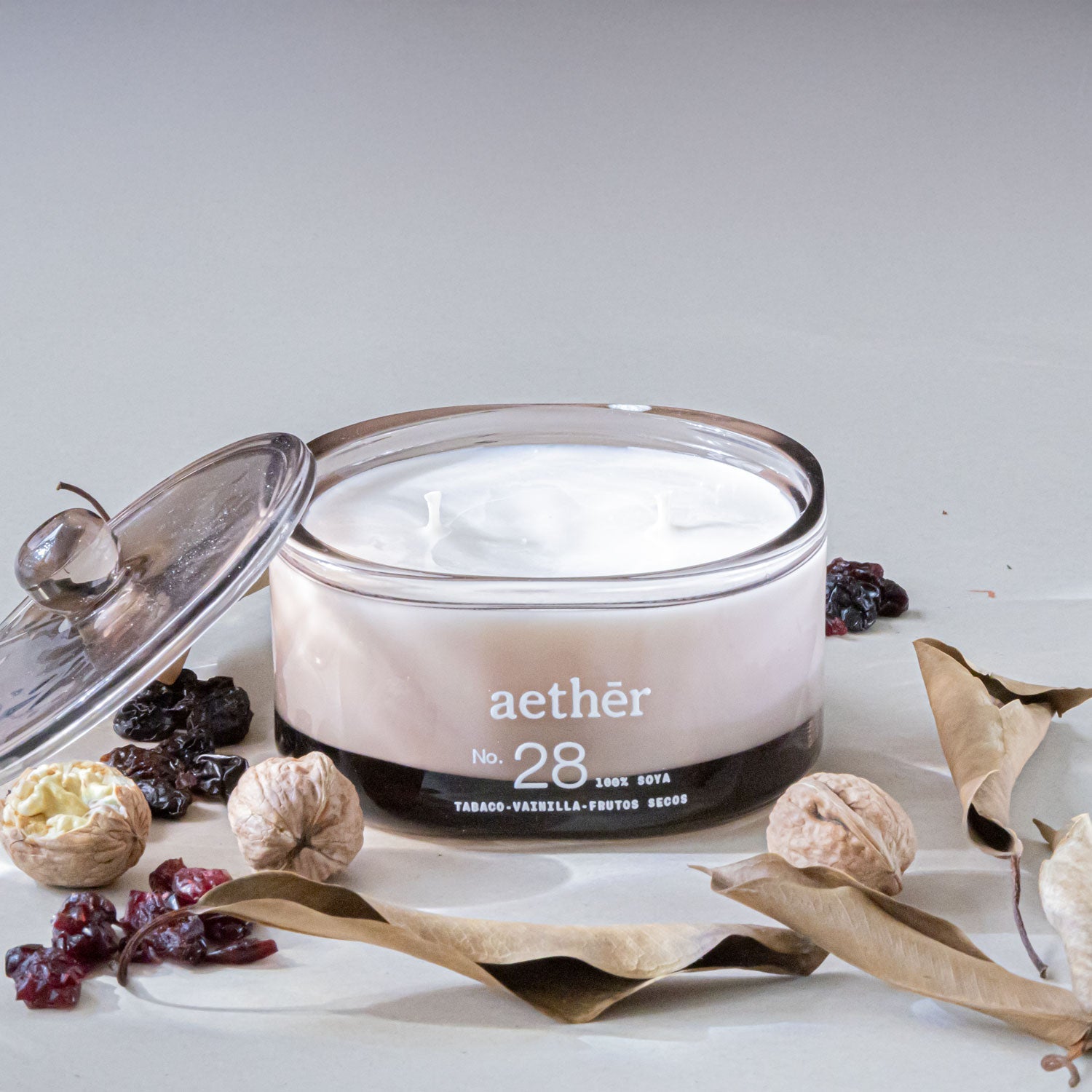 Vela No. 28 TABACO + VAINILLA + FRUTOS SECOS (370G) - Aether